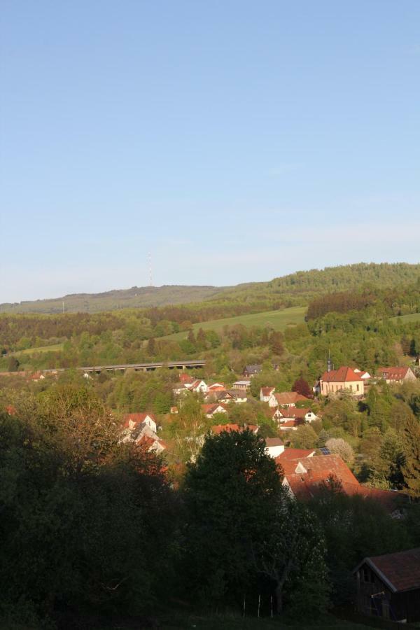 Ferienwohnung Abersfelder mit Balkon Wildflecken Exterior foto